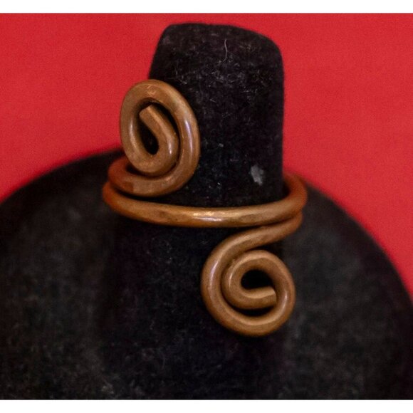 Size 6, Vintage Copper Spiral Stylish Ring - F33 - Picture 1 of 3